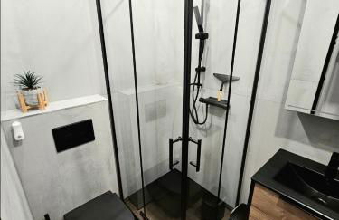 Gipfelpanorama Winterberg mit Berg- und Seeblick, Boxspringbett mit ausfahrbarem TV - Foto 15