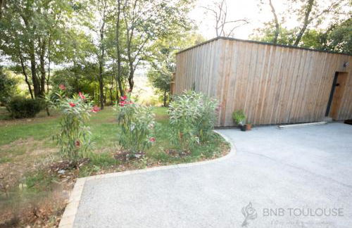 ORBIS - "Le Chalet des coteaux" - Cadre magnifique - Terrasse sans vis-à-vis - Parking privé - WiFi - Foto 15