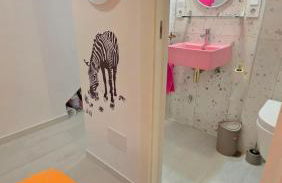 Picasso Huelin Malaga 250m from beach - Photo 16