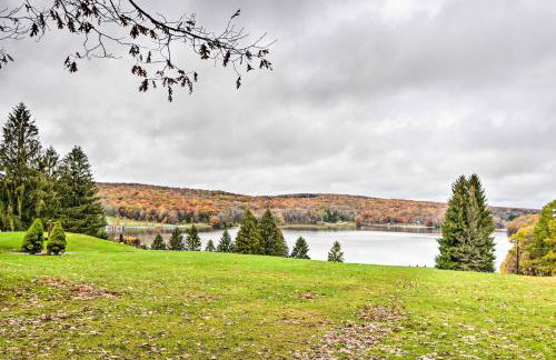 Hike, Ski and Raft Terra Alta Cabin with Large Deck - Foto 2