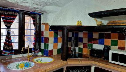 Casa CUEVA CASCAMORRAS "Capricho Andaluz" - Photo 5, stove