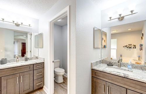 Poolside Oasis! Family-Friendly Summerfield Escape - Foto 21