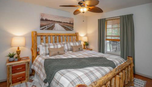 Riverfront Little Red Cabin, Hot Tub, World-class Trout Fishing, Views & Boat Access - Foto 5