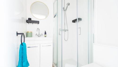 Bijou Retreat 2 mins from Beach - Foto 3