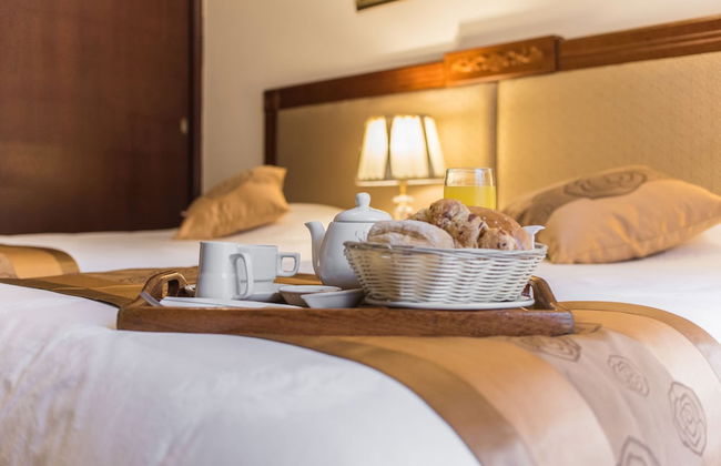 Apart Hotel El Doral - Photo 9