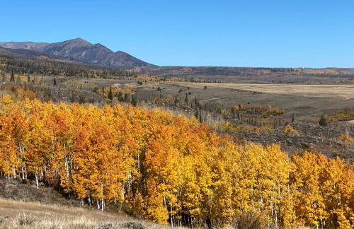 Whistle Pig Retreat at 22 West Cabins and Recreation - Foto 42