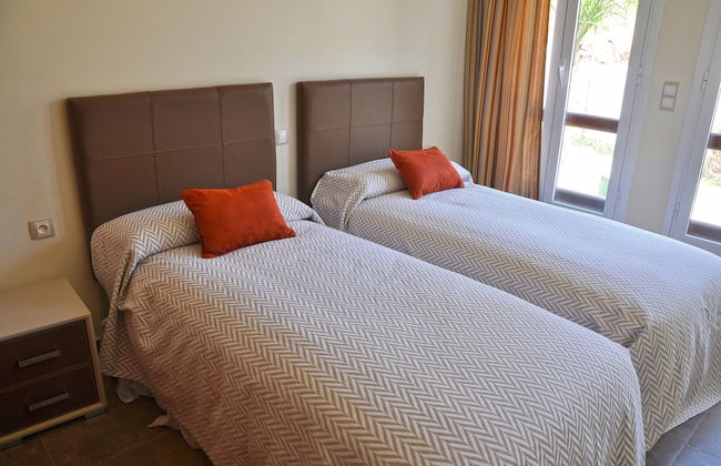 Mnar Castle Apartments - Photo 5