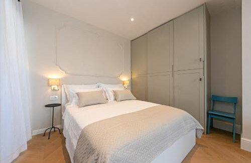 Split Eye Apartment - Photo 9