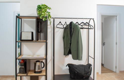 The Jade Flower - Photo 5