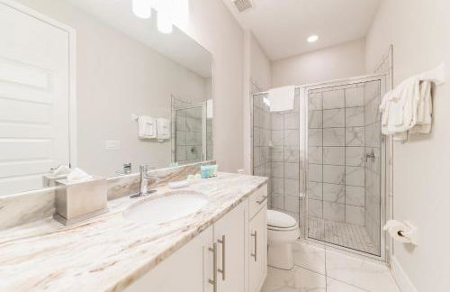 Magnificent Home Near Disney With Theater Room, Pool Table, Waterpark & Resort Access At Encore Resort Reunion - 7448Mr - Foto 9