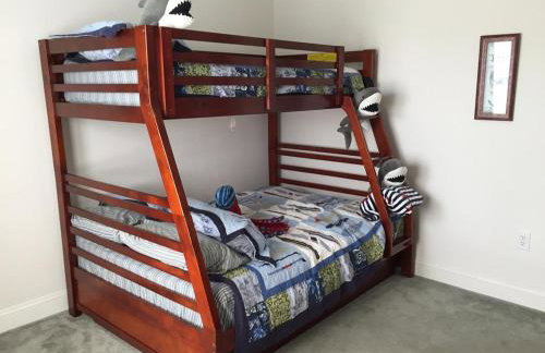 Roof-Top Deck With Ocean & Bay Views Single Family Beach Badges Private Yard Ping Pong And Pool Table Wifi 1 Block From Ocean 15 Blocks To Bay - Foto 29