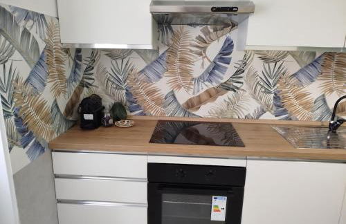 Close to the sea and 10 minutes from the airport - Foto 12