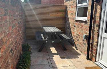 4 bedroom house close to Walmgate bar sleeps 7 - Foto 5