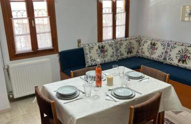 Το σπίτι της πλατείας - Photo 7