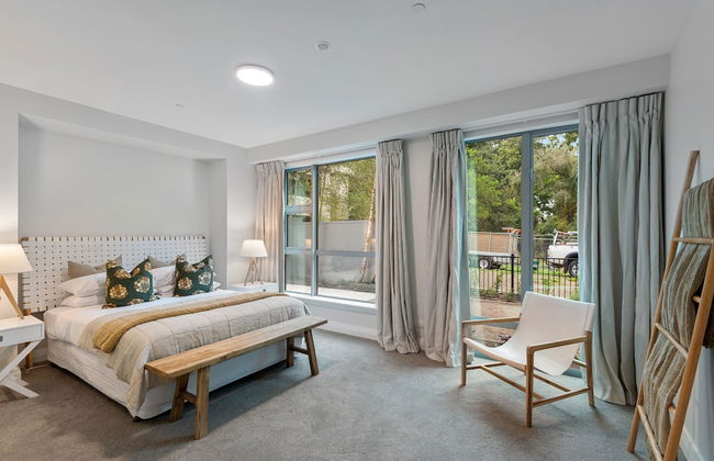 The Carlton Apartments - Foto 8