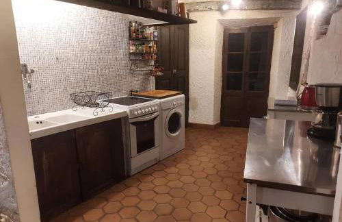 Maison accueillante à Gréolières avec cheminée - Foto 4