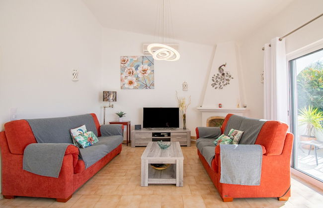 99 ADM Casa Mendes Fabulous Townhouse With Share - Foto 8