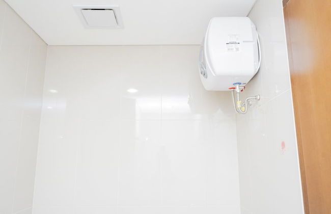 Homey and Comfy 1BR at M-Town Signature Apartment - Photo 8