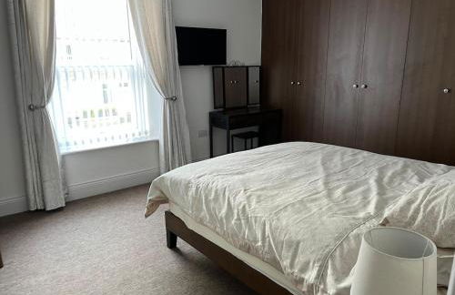 A great place to stay-2 Bedroom House - Foto 6