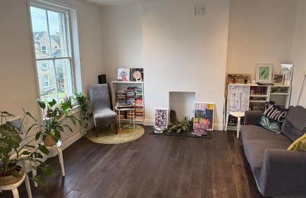 Bright, Spacious, Charming & Fully Equipped Victorian Flat in Quiet Brixton - Foto 1