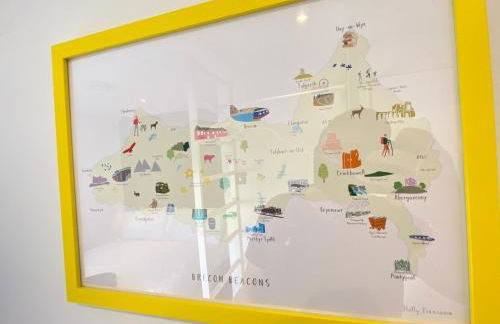 The Cwtch, Log Fire, Sleeps 6, Nr Zip World, Brecon and Bike Park Wales - Photo 14