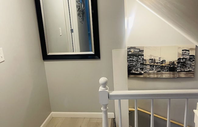 Newly Renovated 2 floor Getaway - Foto 29