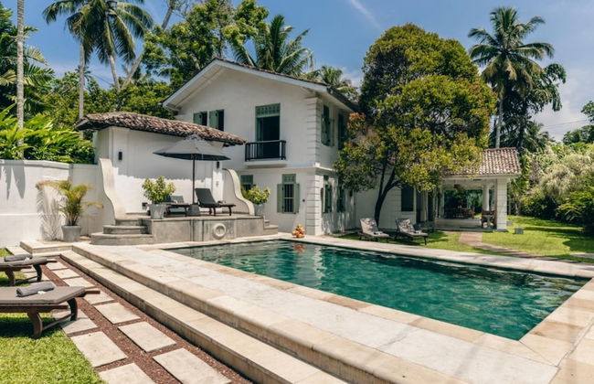 Beautifully Renovated Family Village House Within Walking Distance To The Beach - Foto 1