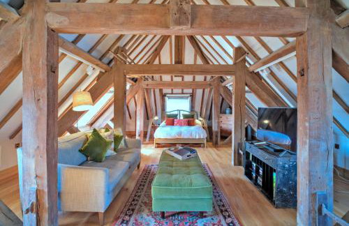 Finest Retreats - The Loft at Brackley Town Hall - Photo 1