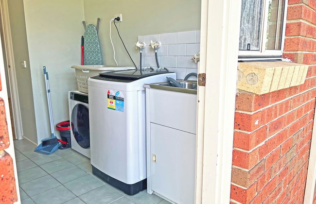 Ringwood 2BR Home - Foto 25