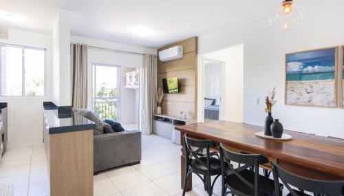 Apartamentos a150 M DA PRAIA com SACADA, WI-FI, PISCINA, PORTARIA 24h, PLAYGROUND e vaga de GARAGEM - Foto 2