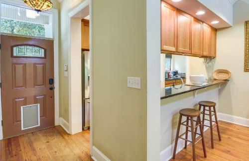 Waterfront Loranger Cottage Hot Tub, Deck and Grill - Foto 6