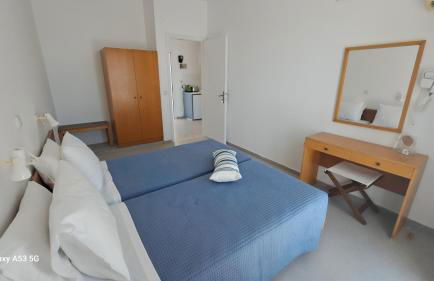 Pefkos Crystal Bay SELF-CATERED Studios and Apartments - Foto 11