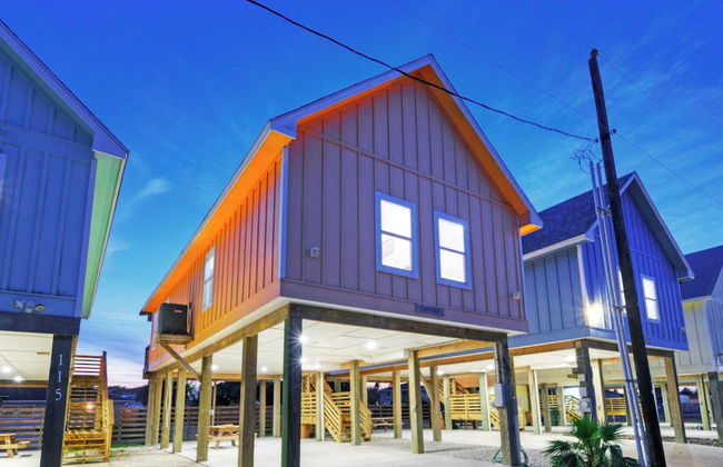 2 Homes, Sleeps 16, Shared Pool+boat Dock Laguna Village Serenity by Avantstay - Foto 32