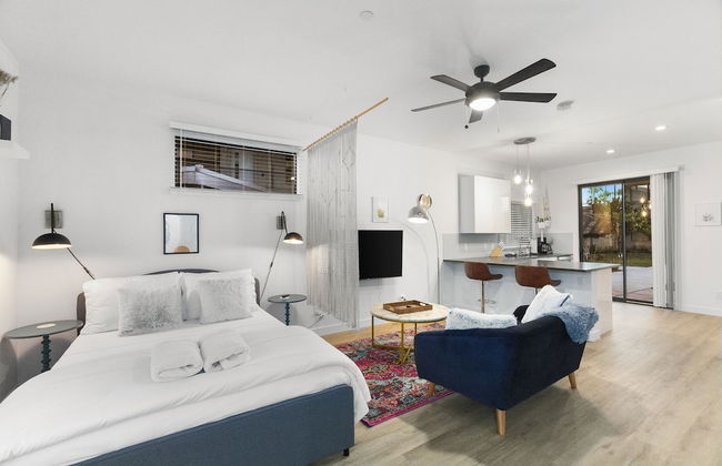 Primo Old Town Location with Heated Pool - Foto 26