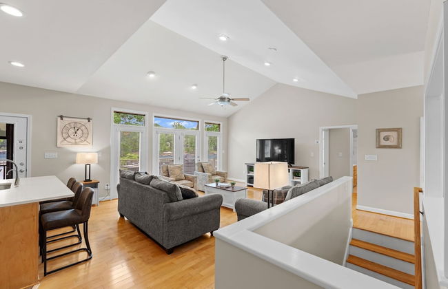 Kool Breeze by Avantstay Boat Ramp Hot Tub - Foto 28