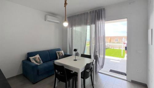 1 Bedroom Gorgeous Apartment In Isola Rossa - Foto 4