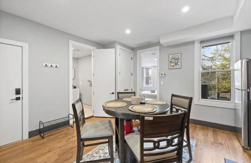 Luxury and Chic 2BR 2BA Apt only 15 Mins to NYC & Hoboken - Foto 15