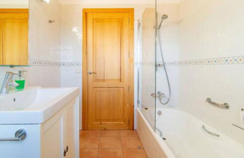 Traditional house Casa Binitaref with pool in Sineu - Foto 12