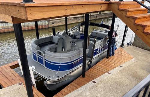 Luxury Lakefront Getaway - Foto 29