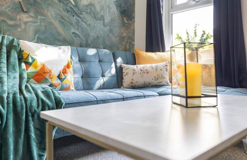 Stylish 1-Bed Luxury Retreat - Photo 7