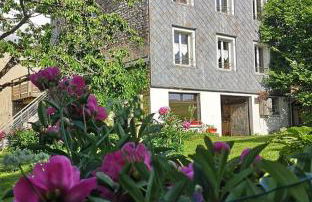 GITE DE MONTAGNE "LE CALOU" AVEC CHEMINEE ET JACUZZI situé à St Laurent-en-Grandvaux - Foto 9