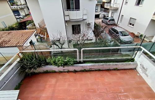 Miki1 - con piscina e campo da tennis - Foto 4