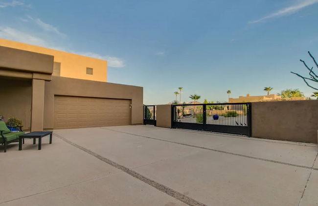 Luxe 4 Bdrm W/pool and Spa on Golf Course Lot! - Foto 37