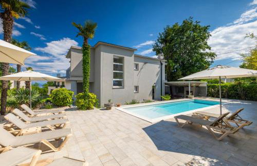 Villa Lovran, heated pool and Spa - Foto 10