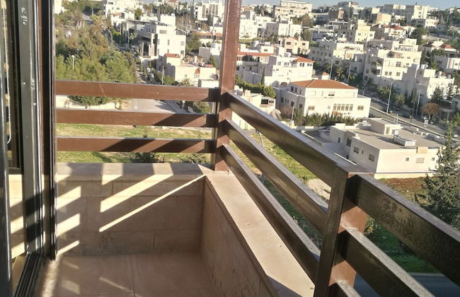 Cozy Dair Ghbar Apartments - Photo 1