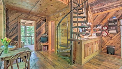 Creekside Cabin with Deck in Pisgah Forest! - Foto 3