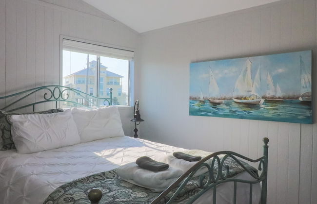 Come Stay - and Sail Away - at This Lovely Canal Home - Foto 31