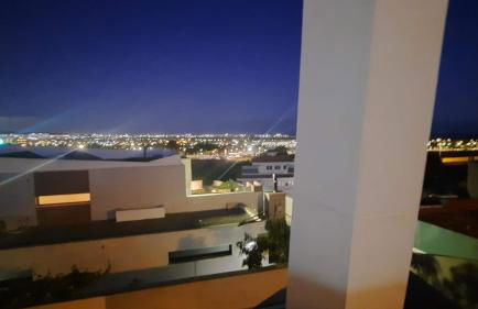 VillasRoyale Trespalomas - An Iconic Villa for Elevated Getaways! - Foto 24