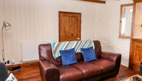 Characterful and quirky cottage in beautiful Pembs - Foto 3