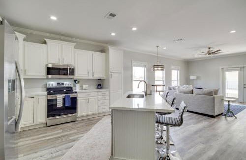 Pet-Friendly Vacation Rental in Biloxi Near Beach! - Photo 10